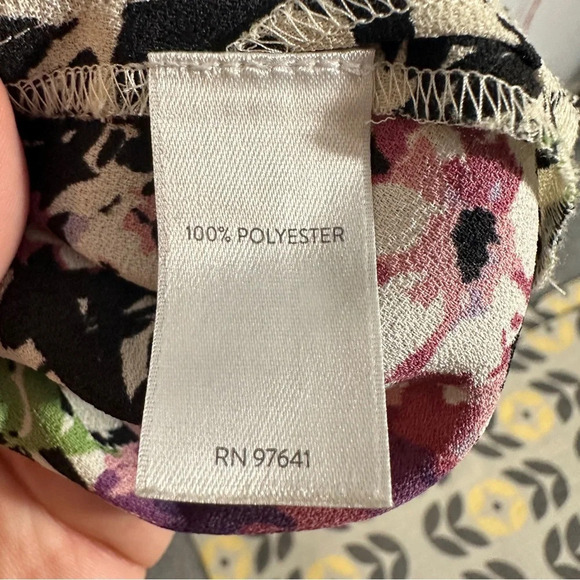 J. Jill floral and greenery top, size med. EUC. Professional and beautiful. - Picture 7 of 11